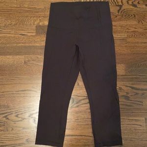 Black Lululemon Capris